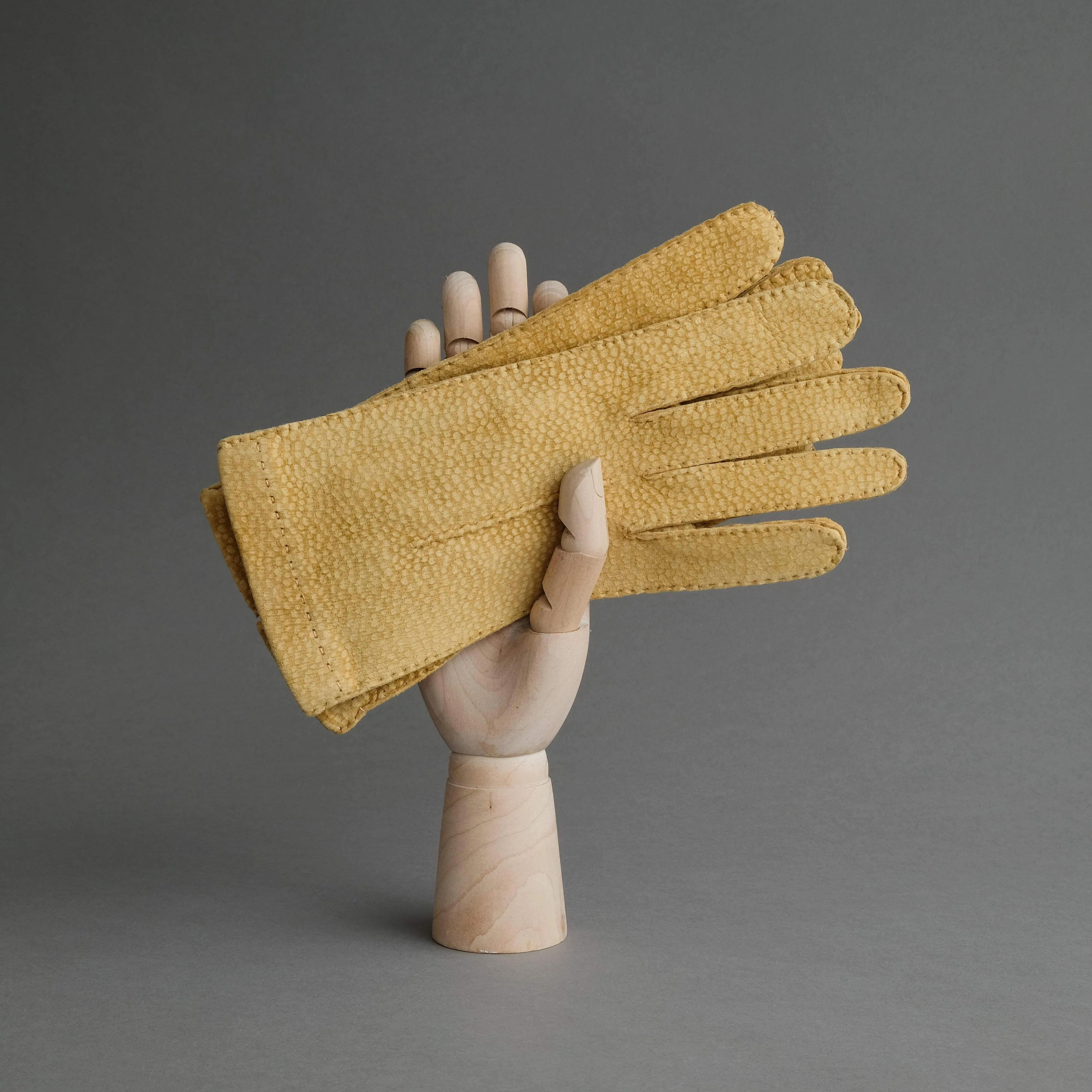 Ladies Dress Gloves from Mustard Carpincho Leather